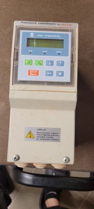 Falownik ZE-TWERD MFC710