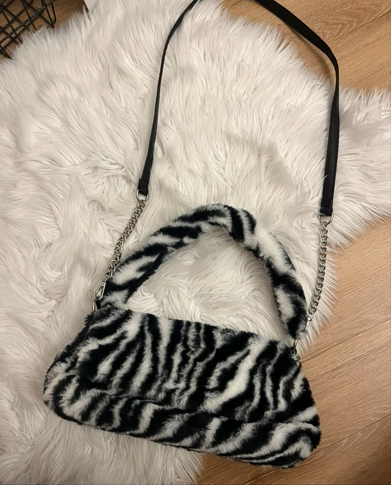 torebka futerko zebra primark bagietka