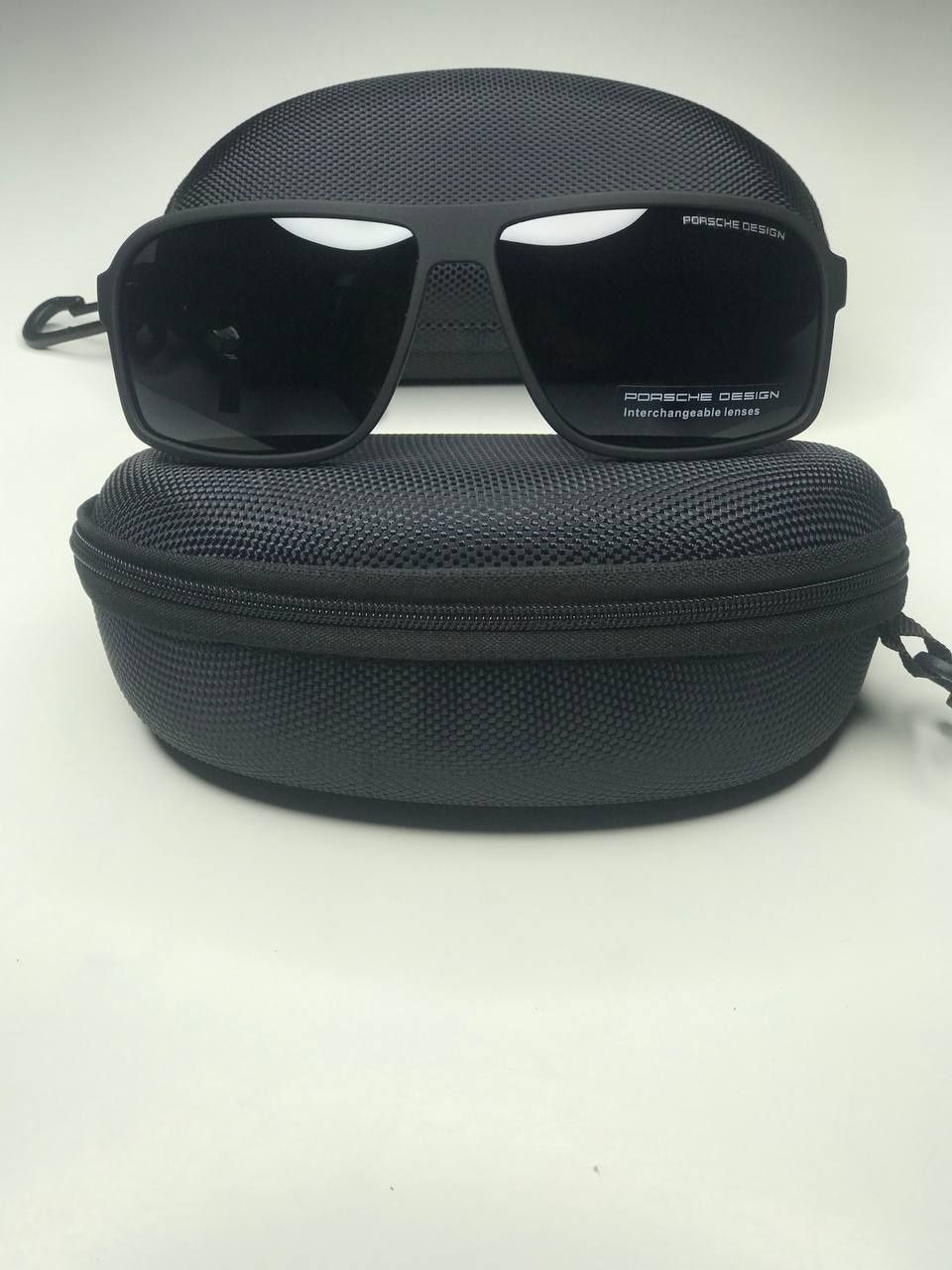 Мужские солнцезащитные очки Porsche Polarized черные матовые антиблик