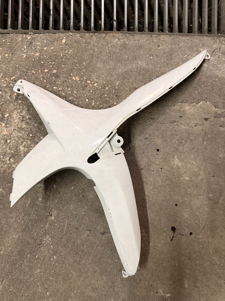 Peças varias Suzuki Gsxr 600 750/ K6 K7...k9