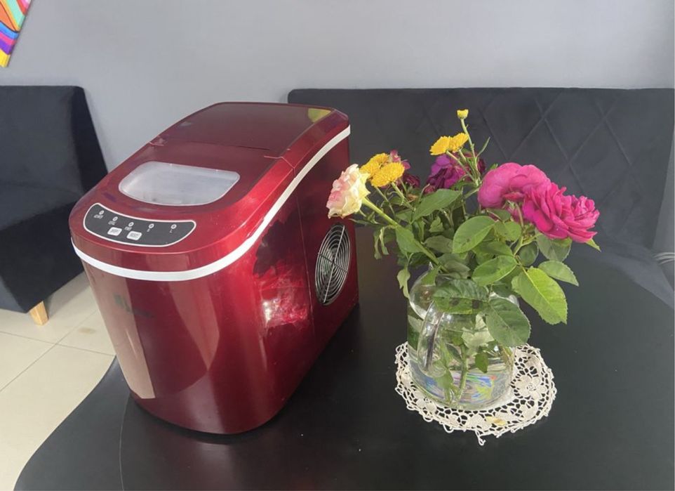 Ледогенератор почти новый 9/10