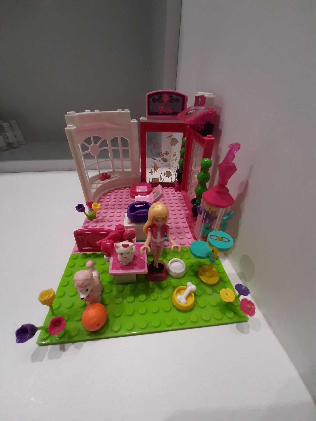 Mega Bloks Barbie Salon dla Zwierzaków