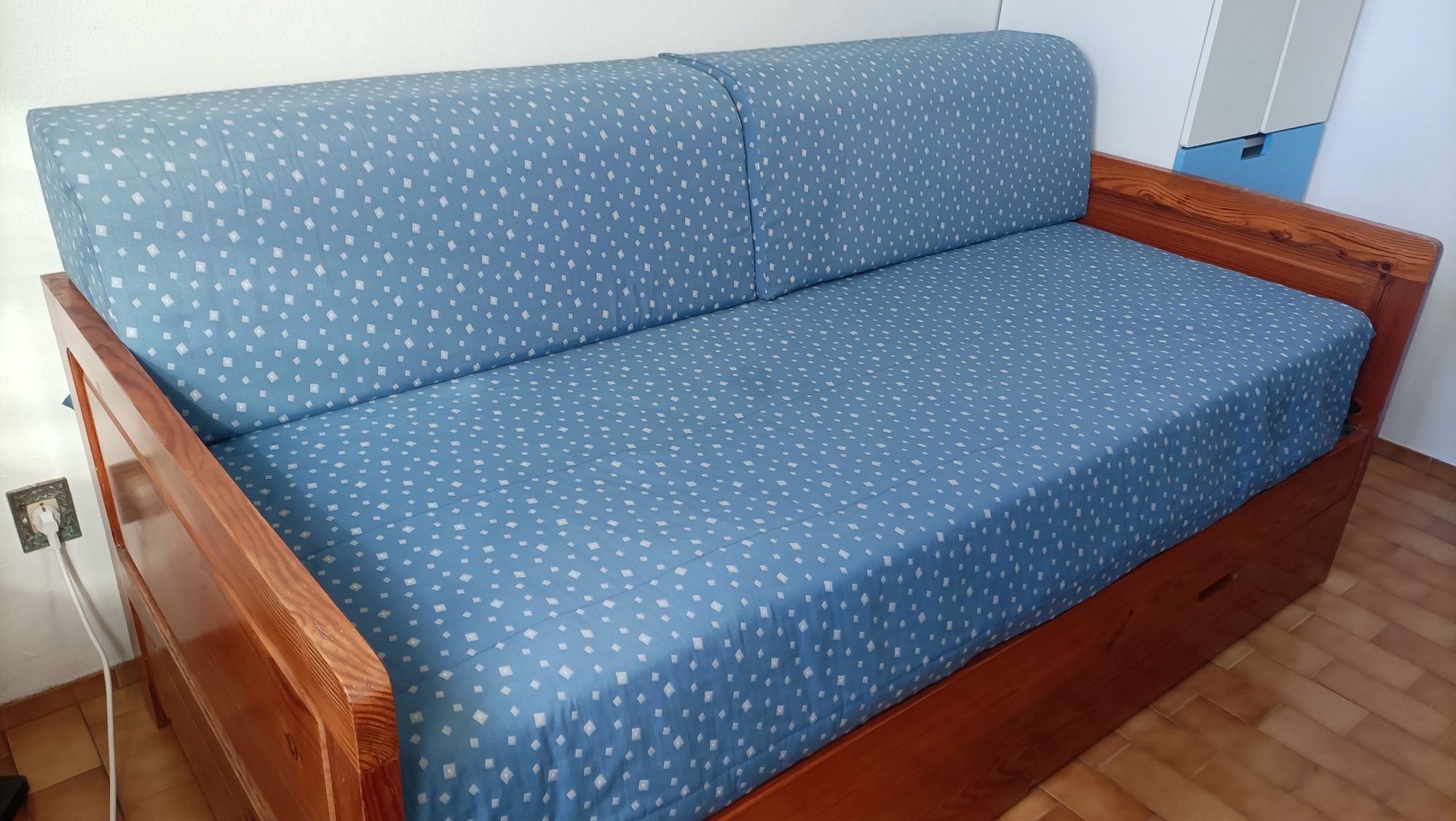 Cama de solteiro 1.00x1,95