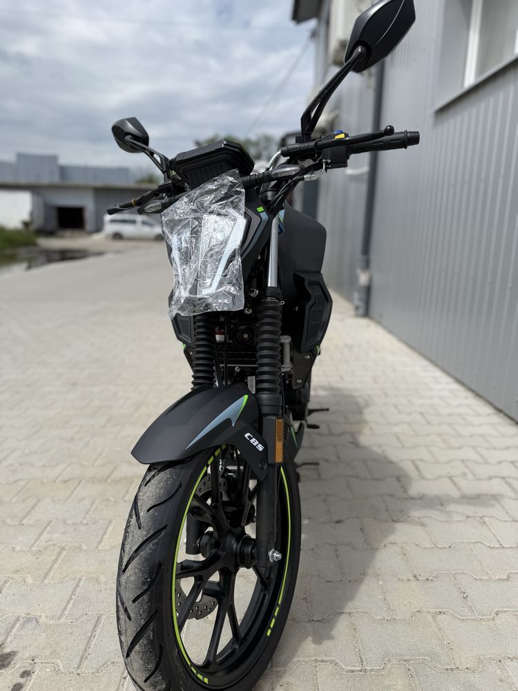Musstang st 200