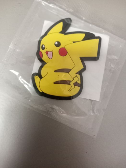 Iman boneco pokémon