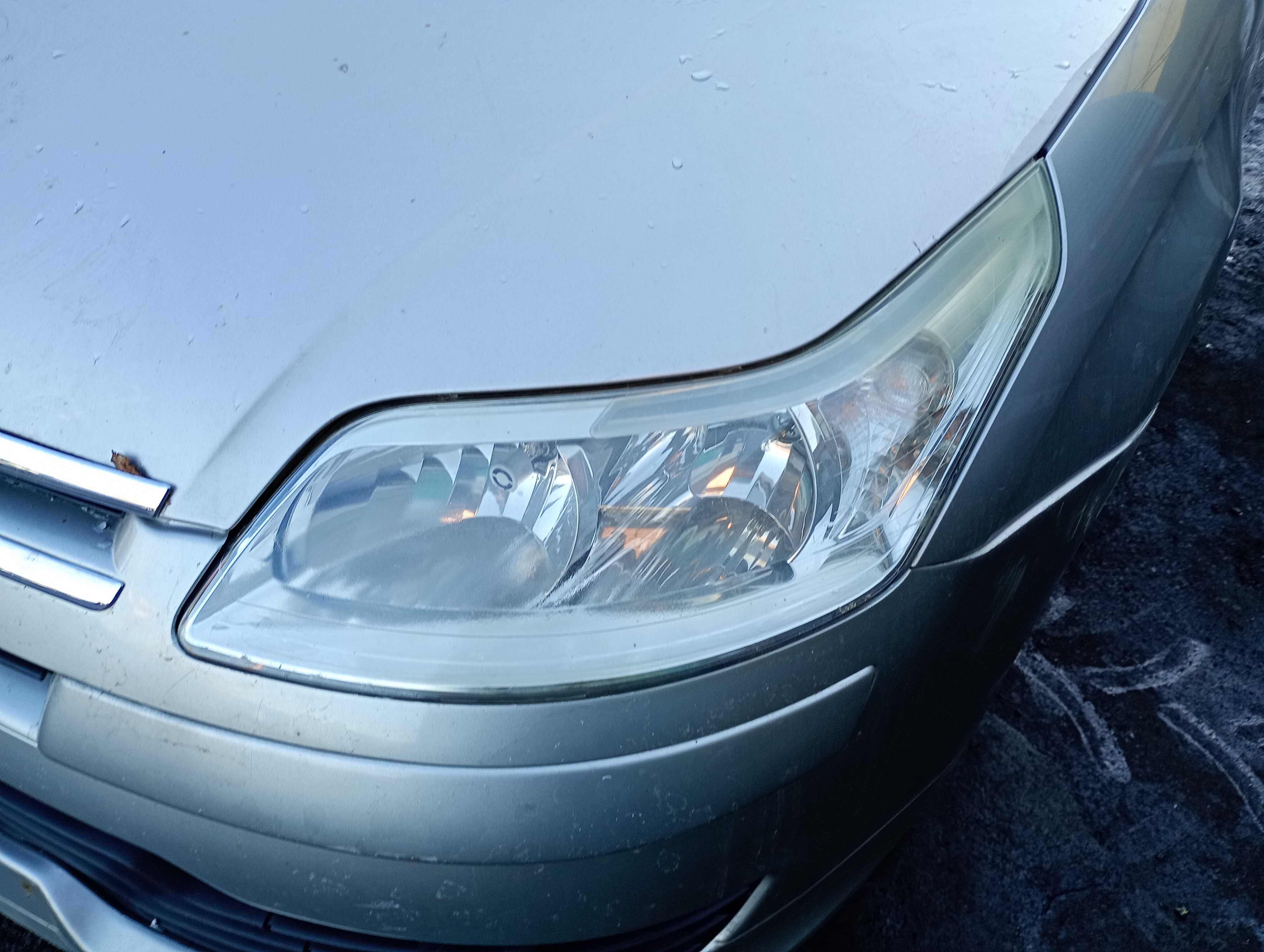 Citroen C4 1,6 ETS błotnik, części transport FV dostawa