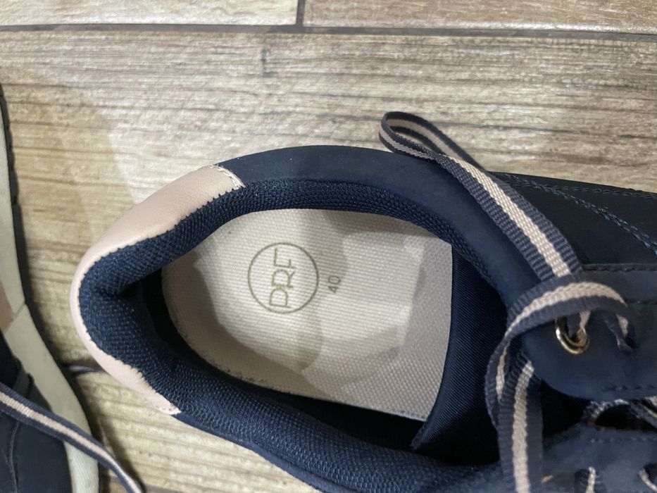 Buty sneakersy Parfois