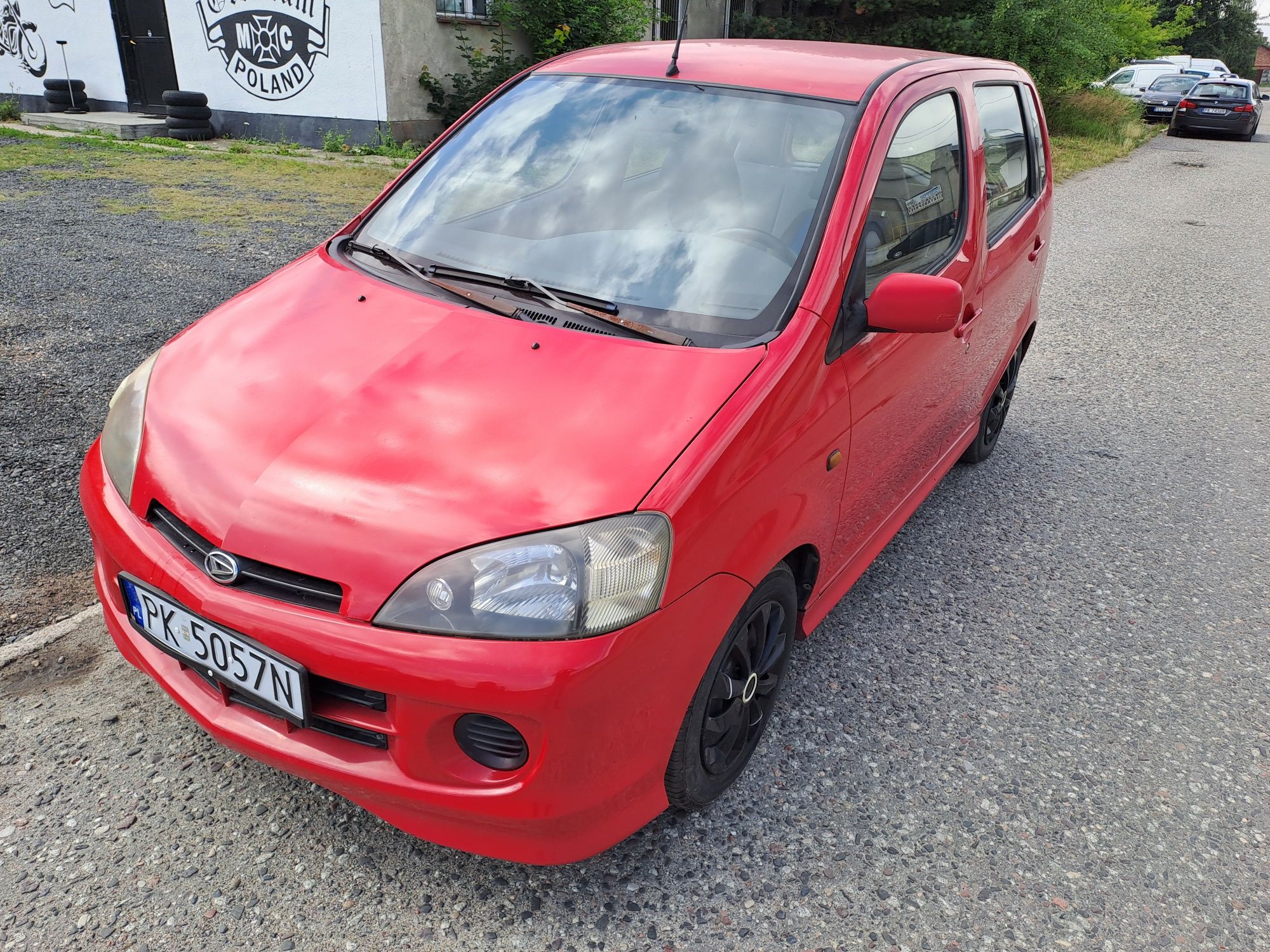 Daihatsu YRV 1,3 benzyna,  długo opłaty