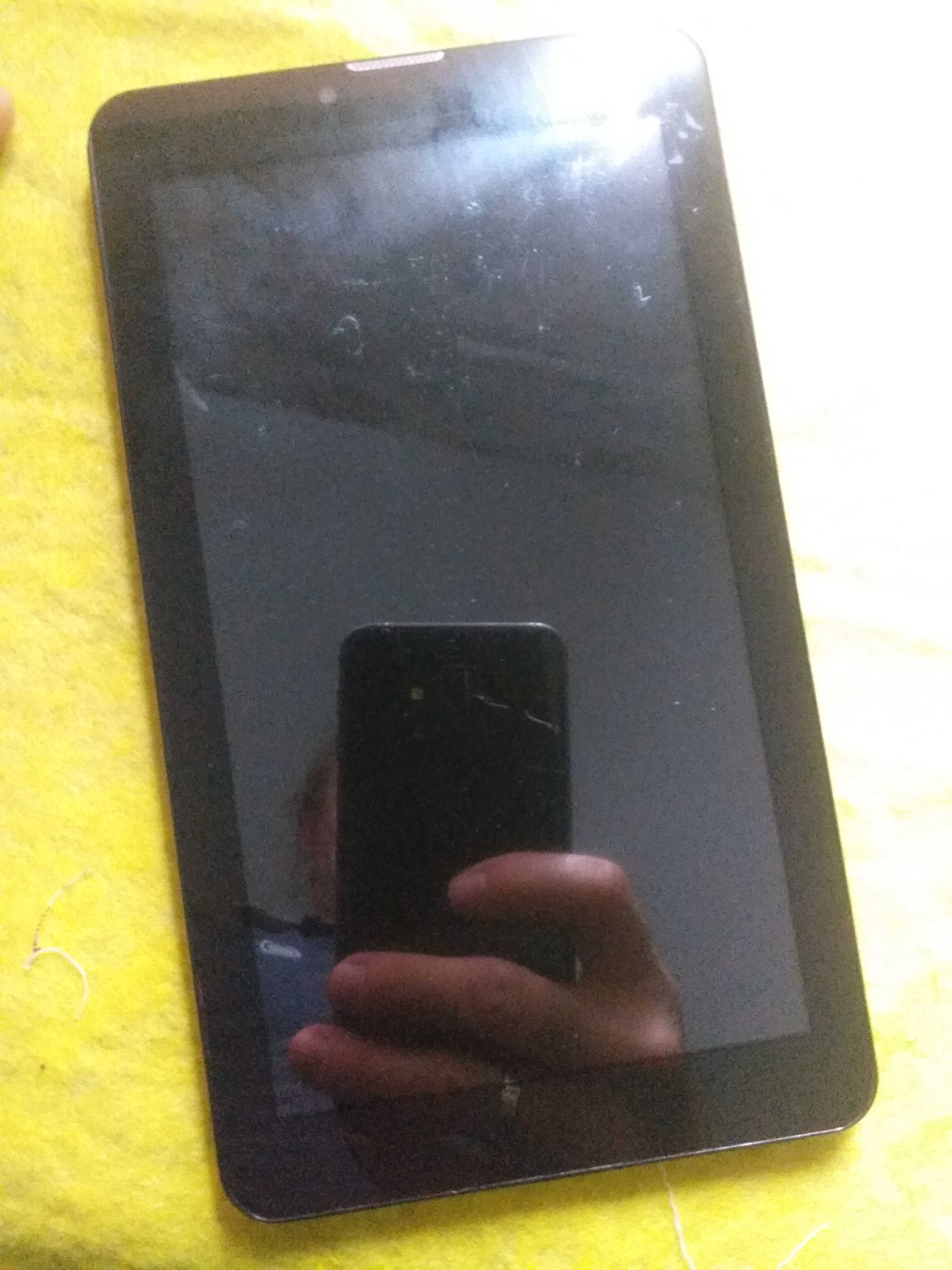 Телефон Планшет OYSTERS Tablet PC T72НА не робочий