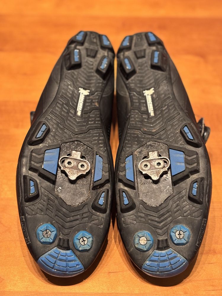 Sapatos SPD Shimano XC7 / XC702 Tamanho 47