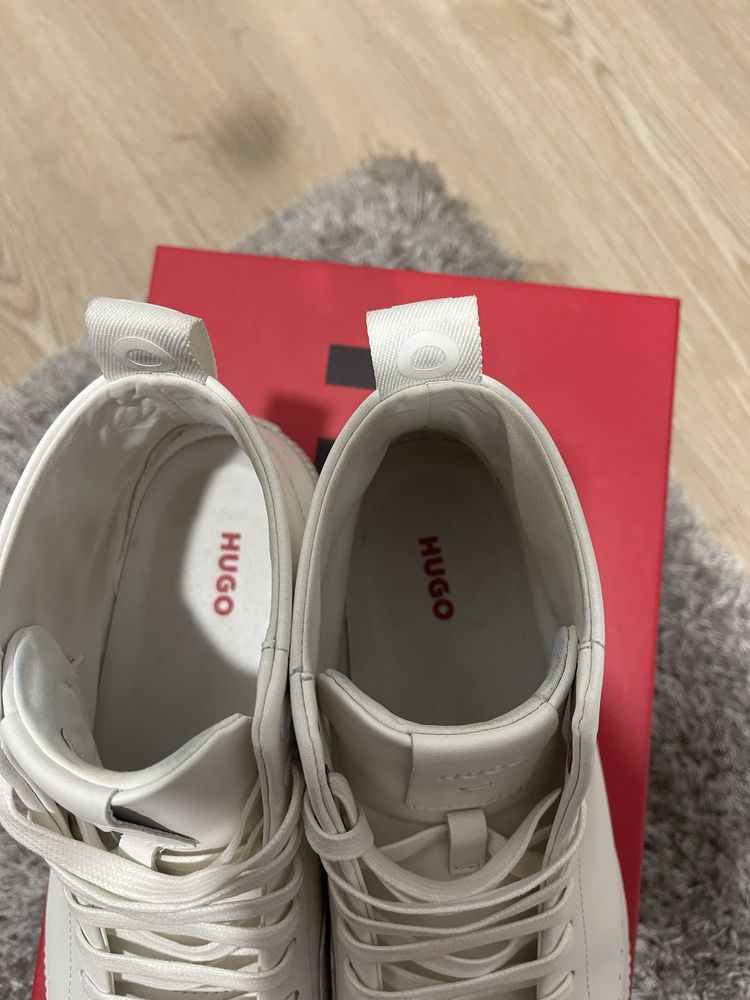 Продам кеды Hugo р39