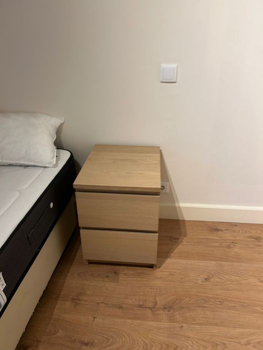 Conjunto mesas de cabeceira carvalho