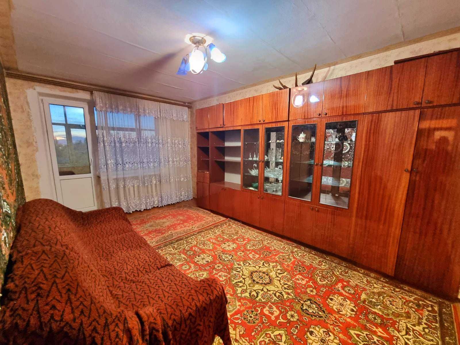Продаж 2 кімнатної квартири Крошня поліпшеного планування.