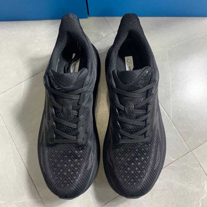 buty Espadryle HokaOneOneClifton9TripleBlack Espadryle R.39