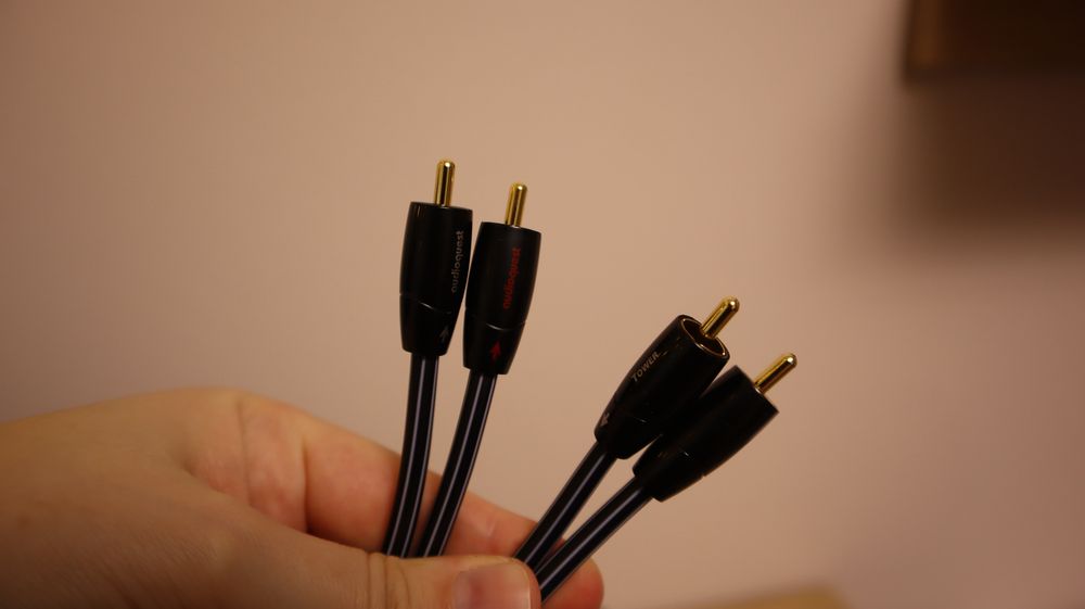 Кабель AudioQuest 2xRCA - 2xRCA