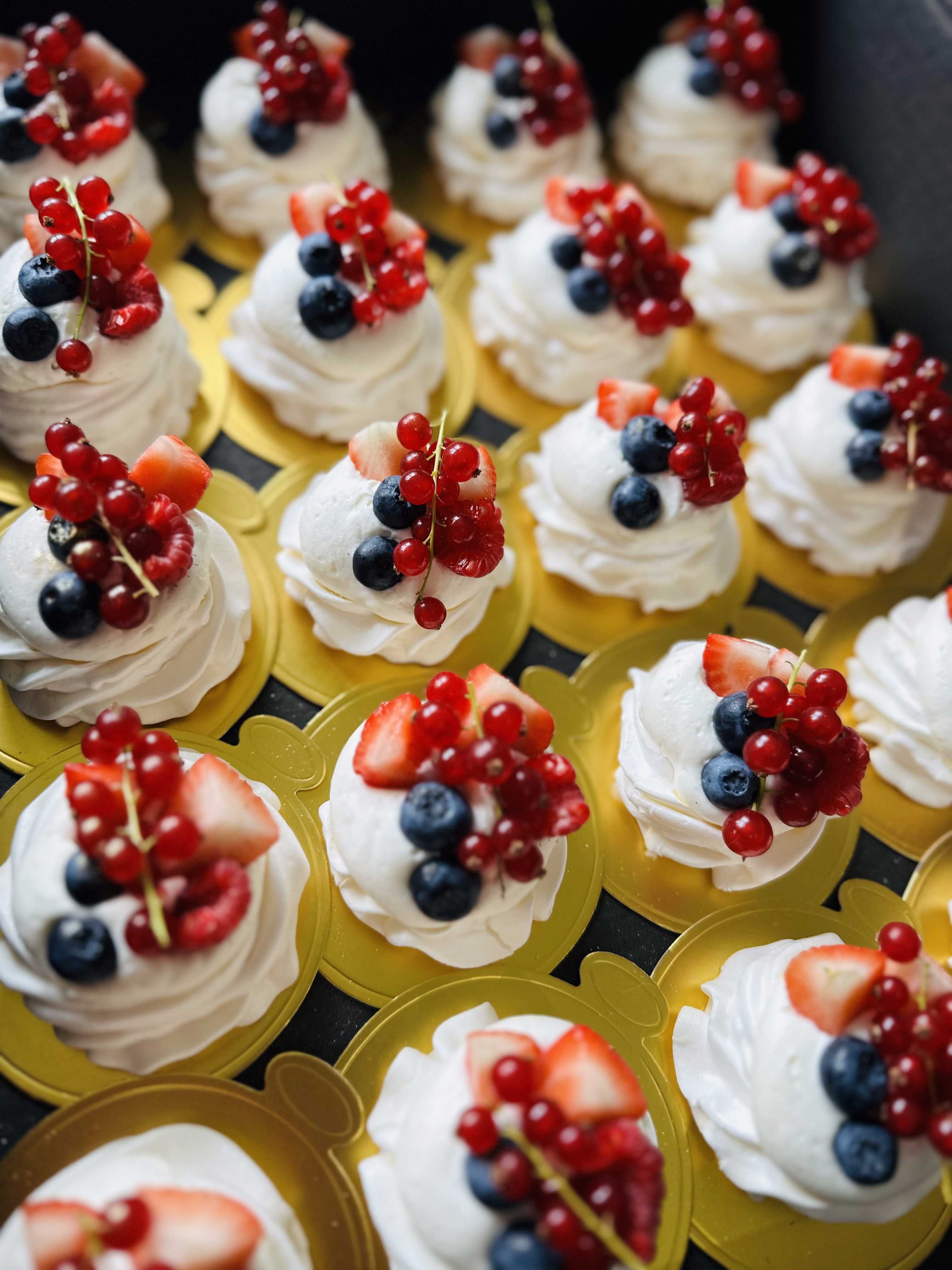 Słodki stół  wesele  babyshower  urodziny  monoporcje  candybar  ślub