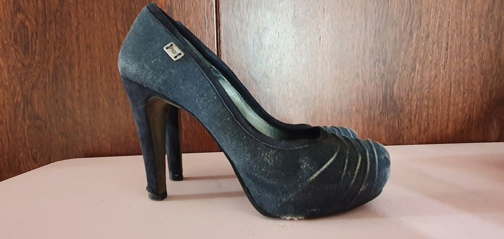Sapatos prof e seaside