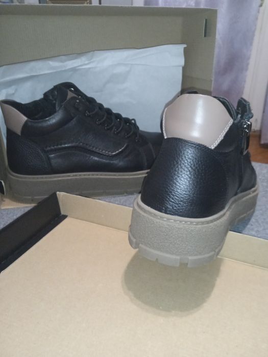 Черевики, полуботінки Kadar 44р