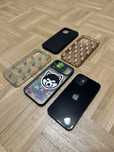IPhone 12 128GB + 4 etui!