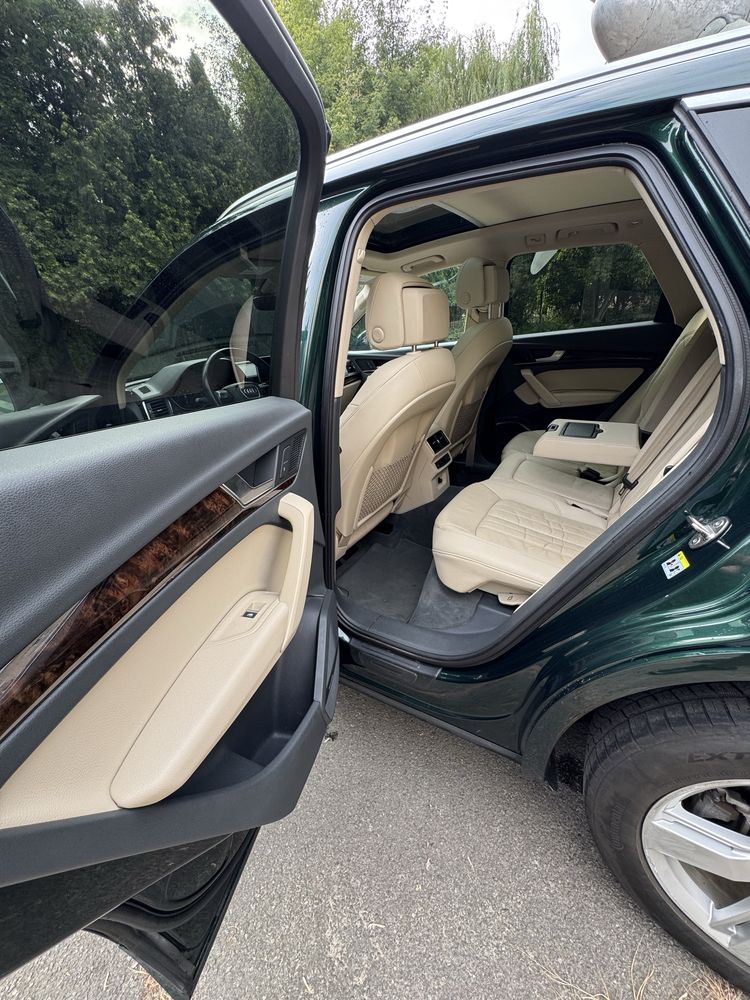 Audi Q5 2017 рік