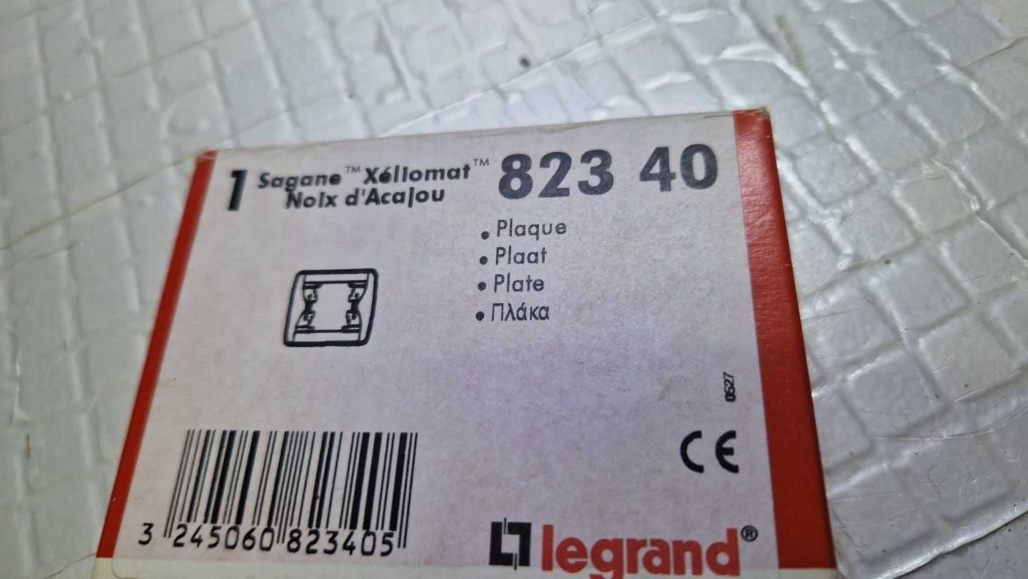 RAMKA obudowa pojedyncza Legrand 82340
