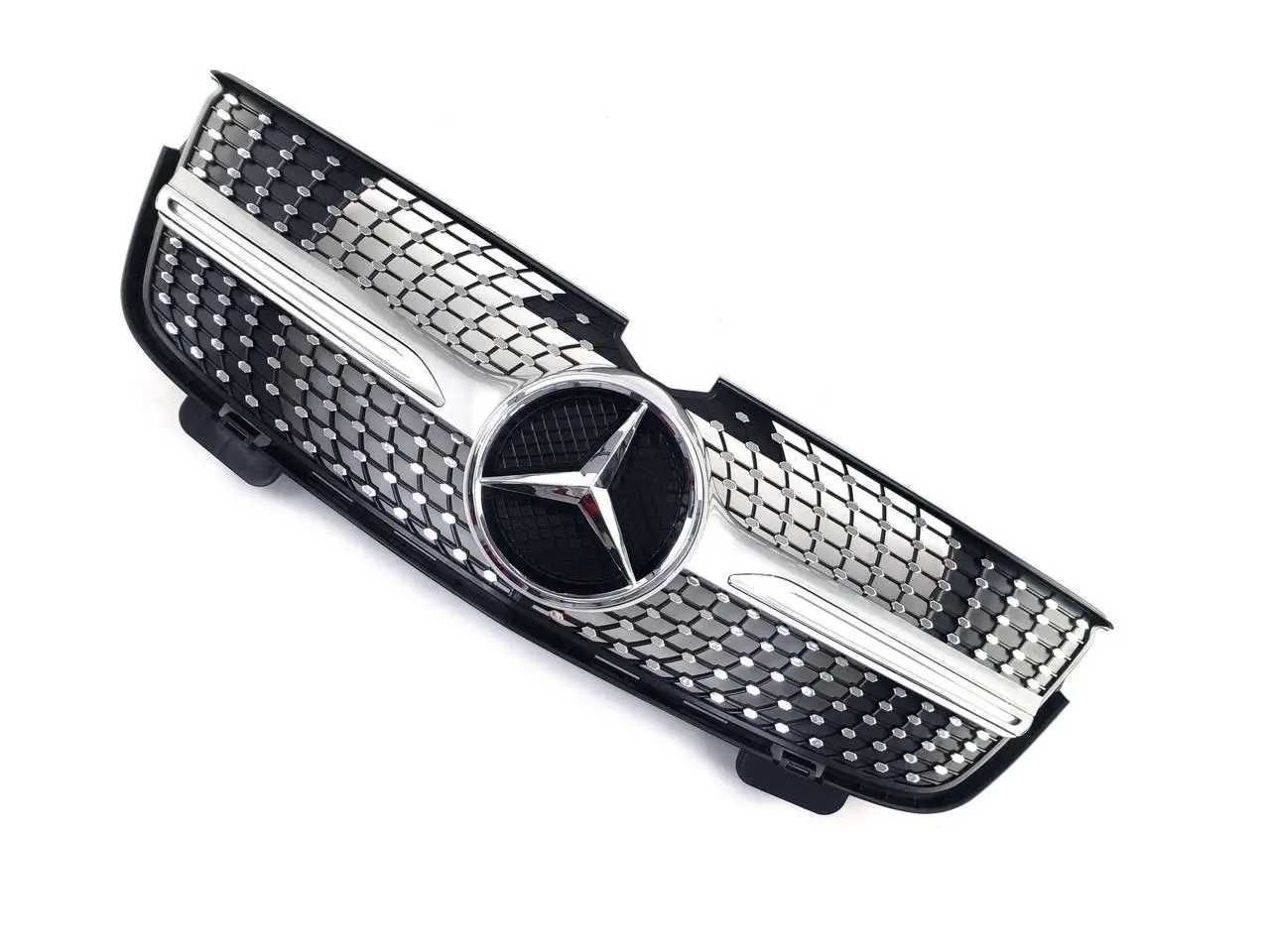 Решетка радиатора mercedes GL/Х164 2007-2009год.Diamond silver