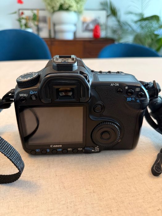 Câmara Canon EOS 40D