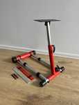 Stojak Wheel Stand Pro V2 Rosso – prawie nowy