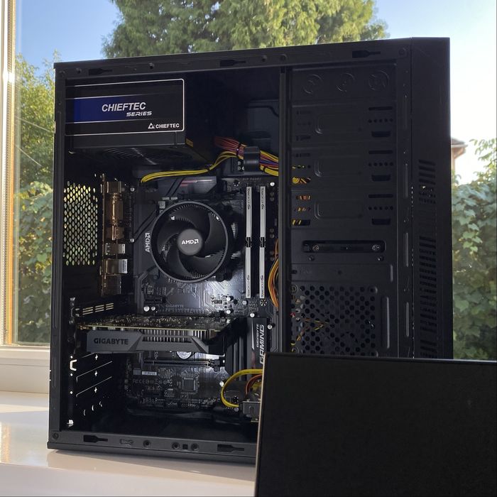 Продам ПК Amd Ryzen r5 1600 Nvidia Geforce GTX 1050 Ti 4Gb Gigabyte