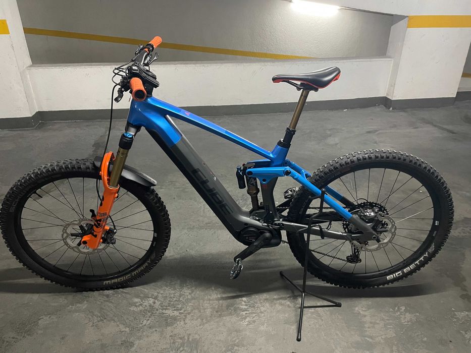 Cube Stereo Hybrid 160 M 2023