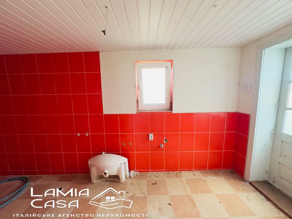 Продаж будинку в с. Тисовець