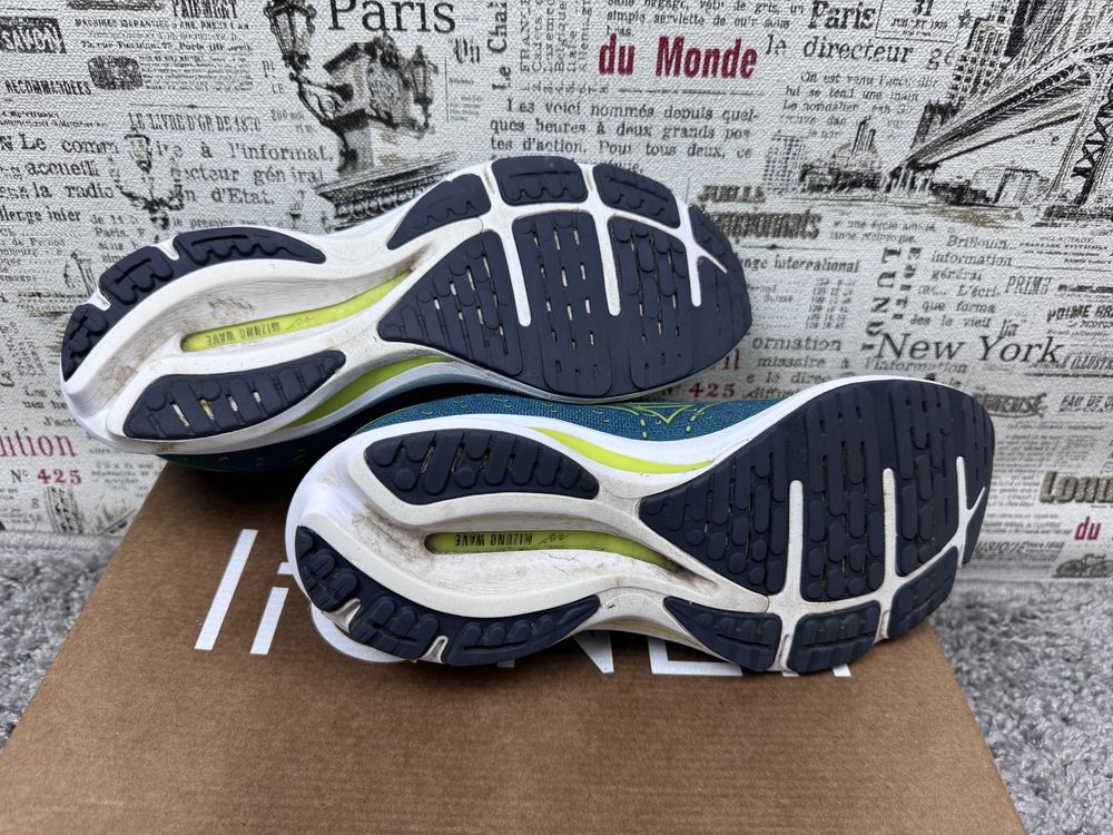 Кросівки Mizuno Wave Rider 25 Розмір 42 / Original Взуття