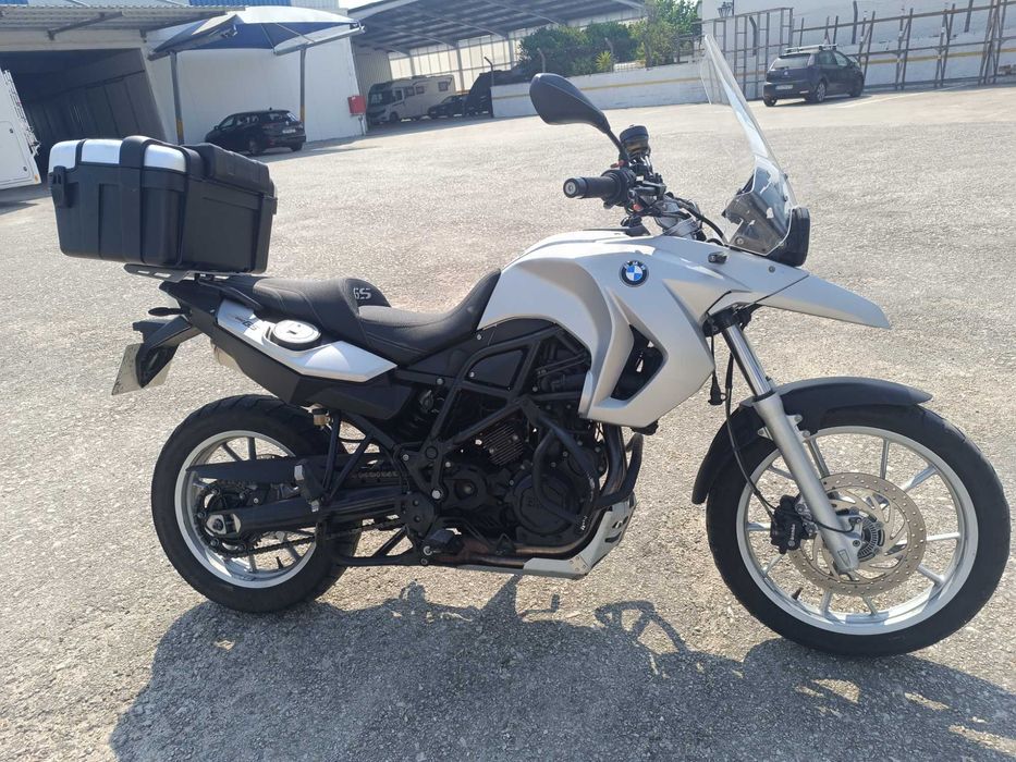 Vendo BMW GS como nova por falta de tempo pra usar