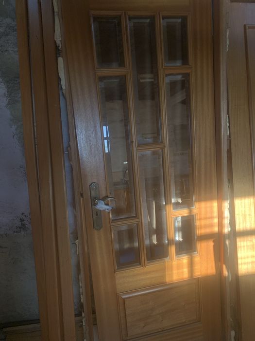 Vendo portas completas ler bem anuncio