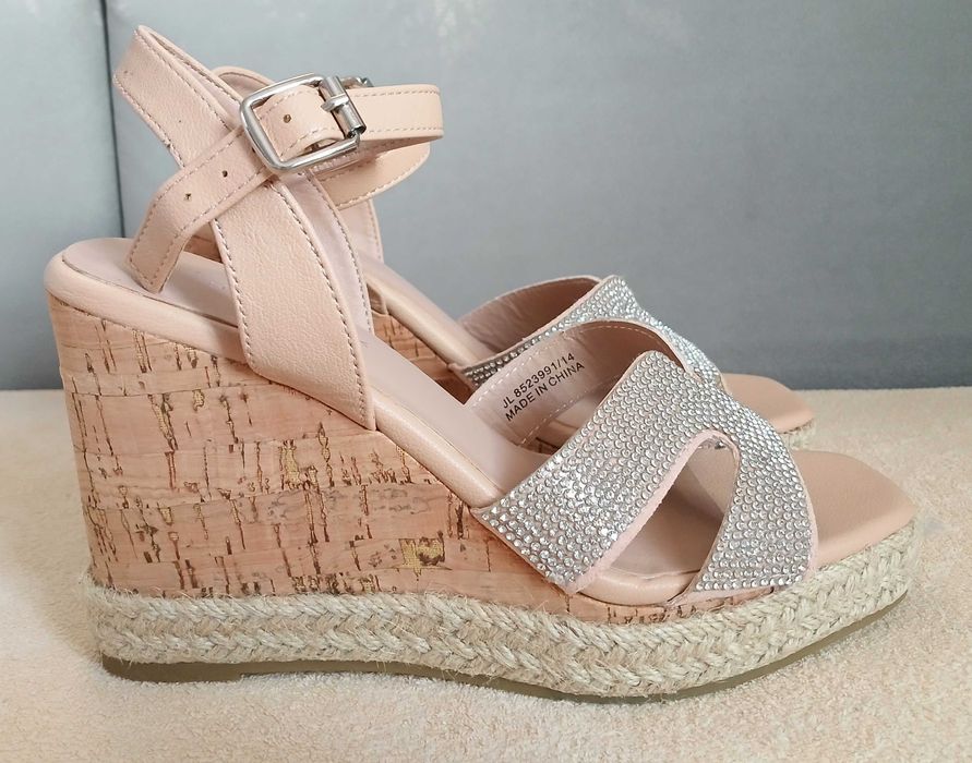 sandały 37 r stan idealny New Look