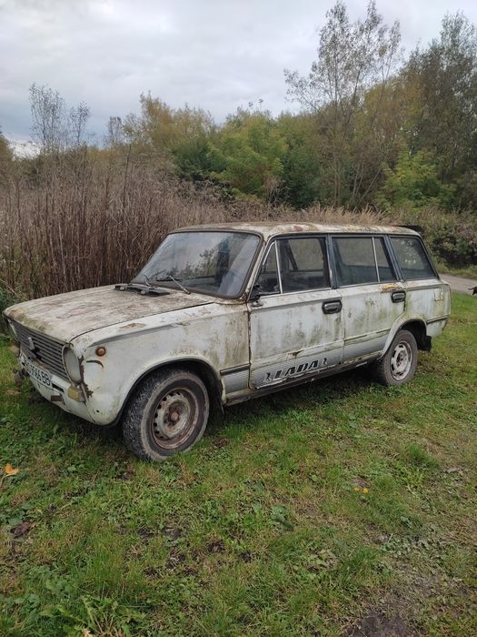 ВАЗ 2102..200 доларів ваз