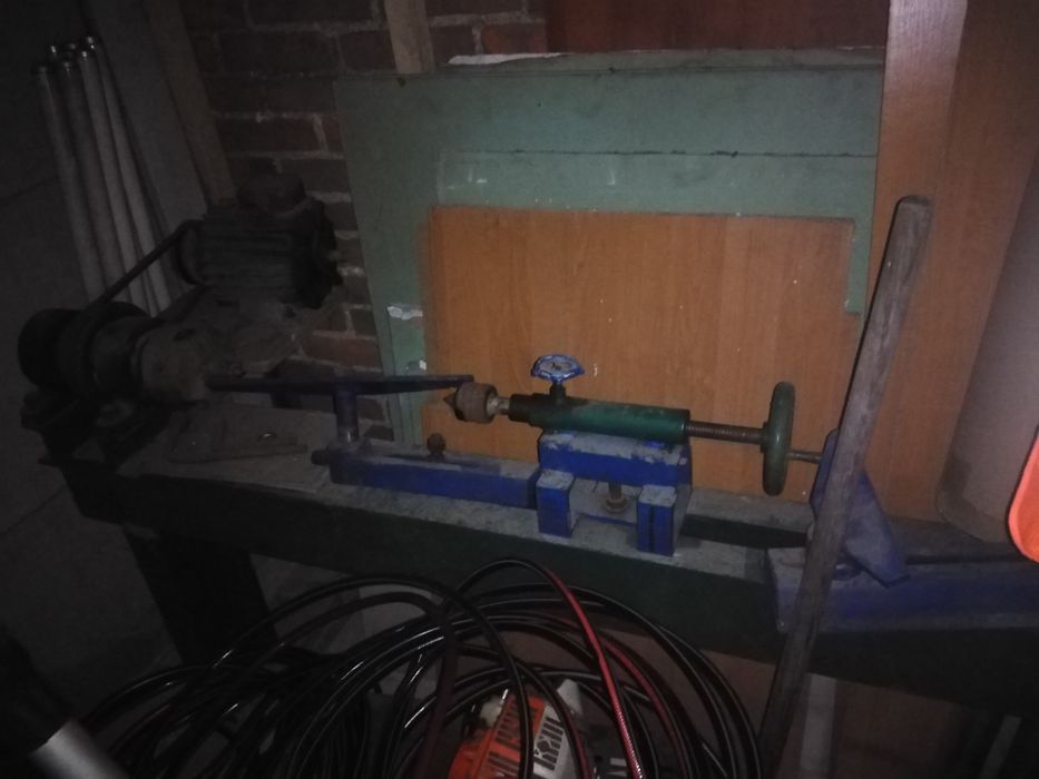 Tokarka do drzewa drewna