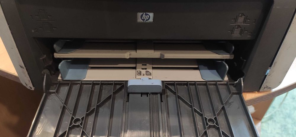 Принтер HP LaserJet 1010