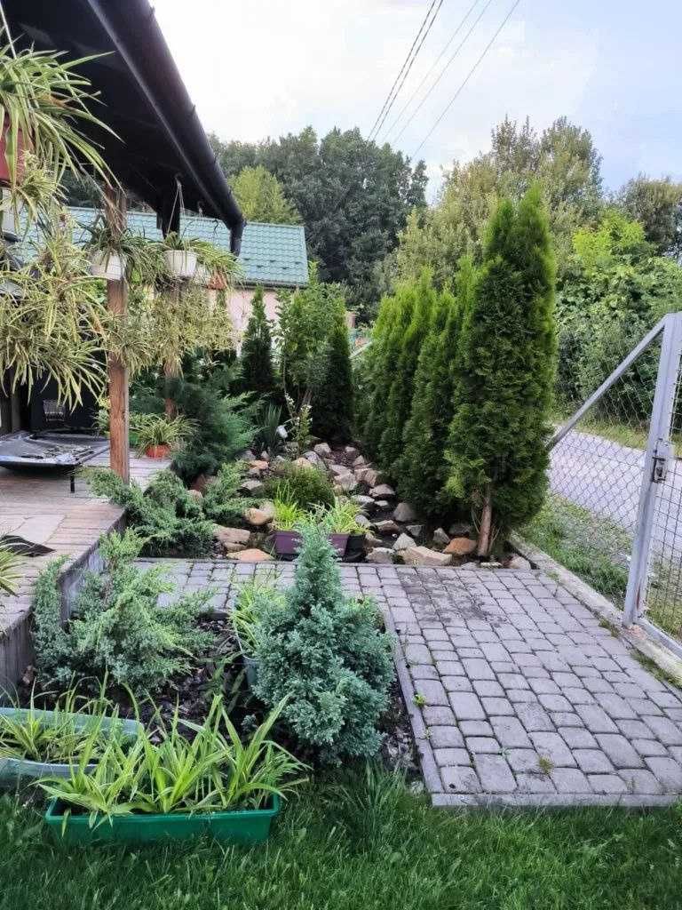 Продажнового  будинку з ремонтом ділянка 6 сот поруч Зимна Вода!