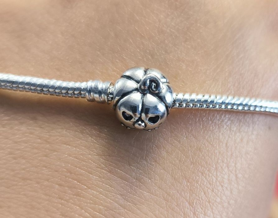 Charms Dynia  srebro najwyższej próby 925 seria Halloween