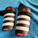 Caneleiras de futebol