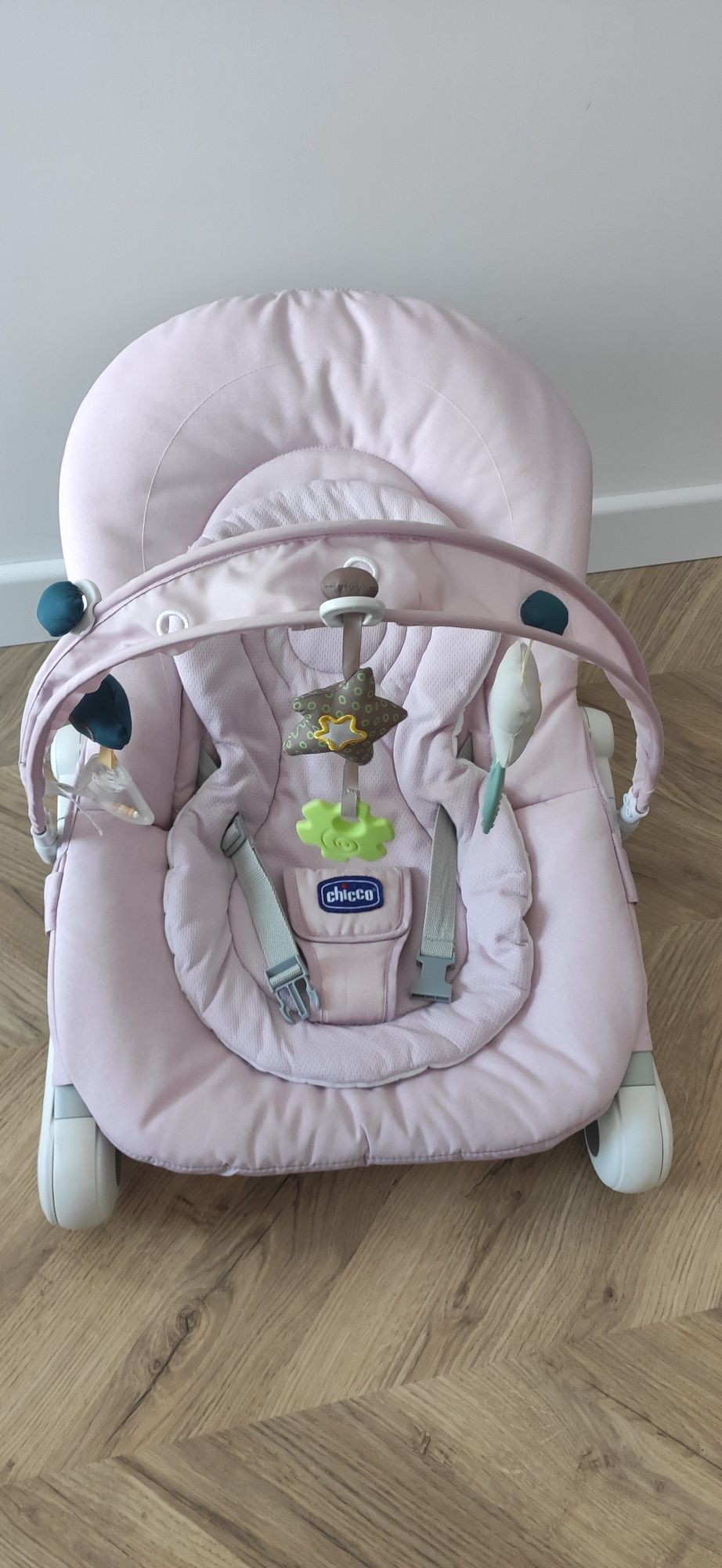 HOOPLA Chicco Leżaczek Bujaczek do 18 kg - ORCHID