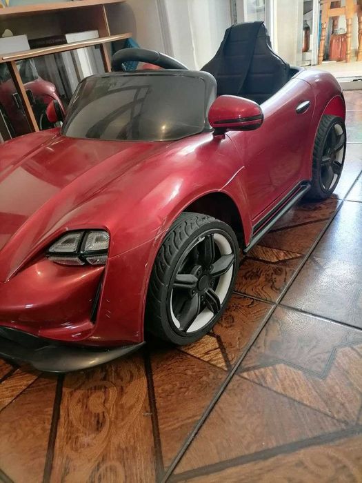 дитячий електромобіль Порше/Porshe