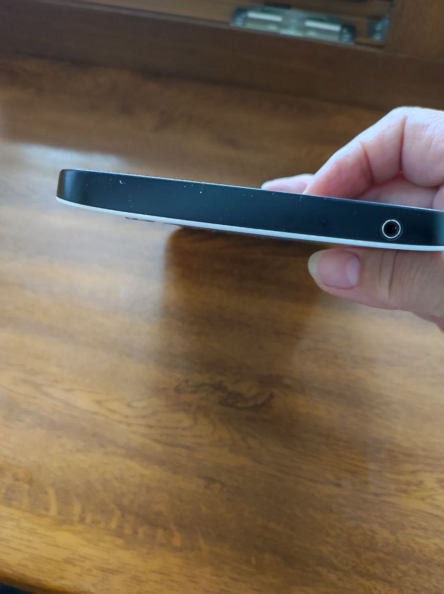 Планшет ,samsung Galaxy Tab wi fi модель GT-P1010.