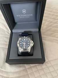 Zegarek Victorinox I.N.O.X. Profesional Diver navy blue