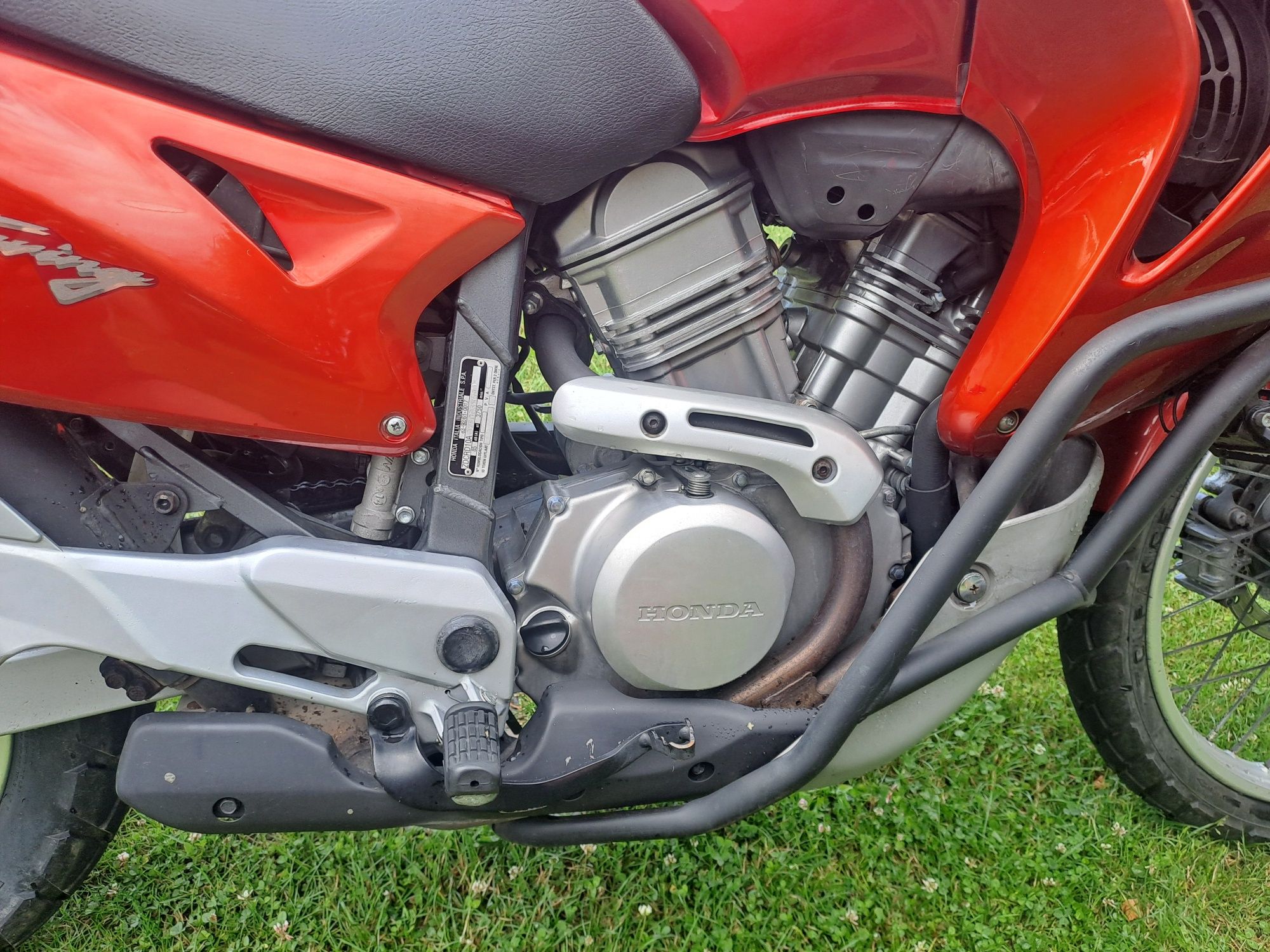 Honda Transalp 650