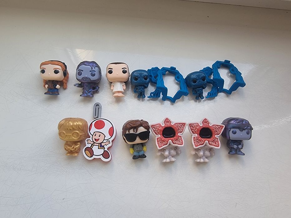 Фігурки Stranger things