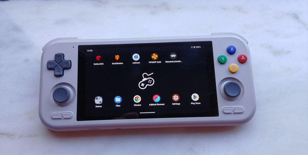 Retroid Pocket 4 Pro - Como nova
