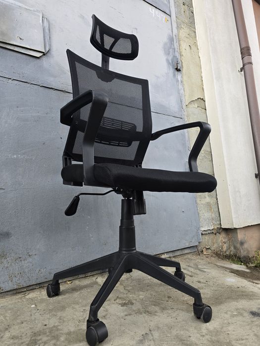 Крісло. Офісне крісло. Комп'ютерне крісло. Геймерське.