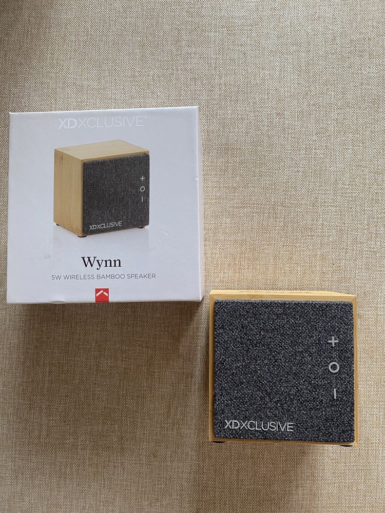 Колонка XDXCLUSIVE Repsol-Wynn 5w wireless bamboo speaker